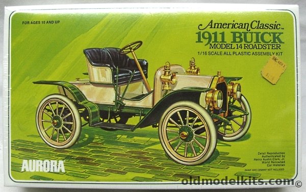 Aurora 1/16 1911 Buick Model 14 Roadster Bug -  American Classic Issue, 153 plastic model kit